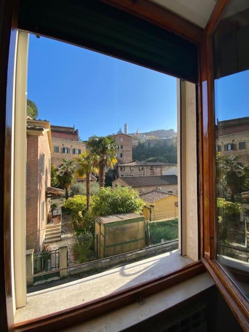 Appartamento A Due Passi Da Piazza Del Campo Siena Exteriör bild