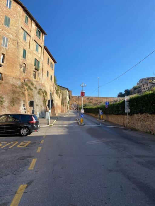 Appartamento A Due Passi Da Piazza Del Campo Siena Exteriör bild